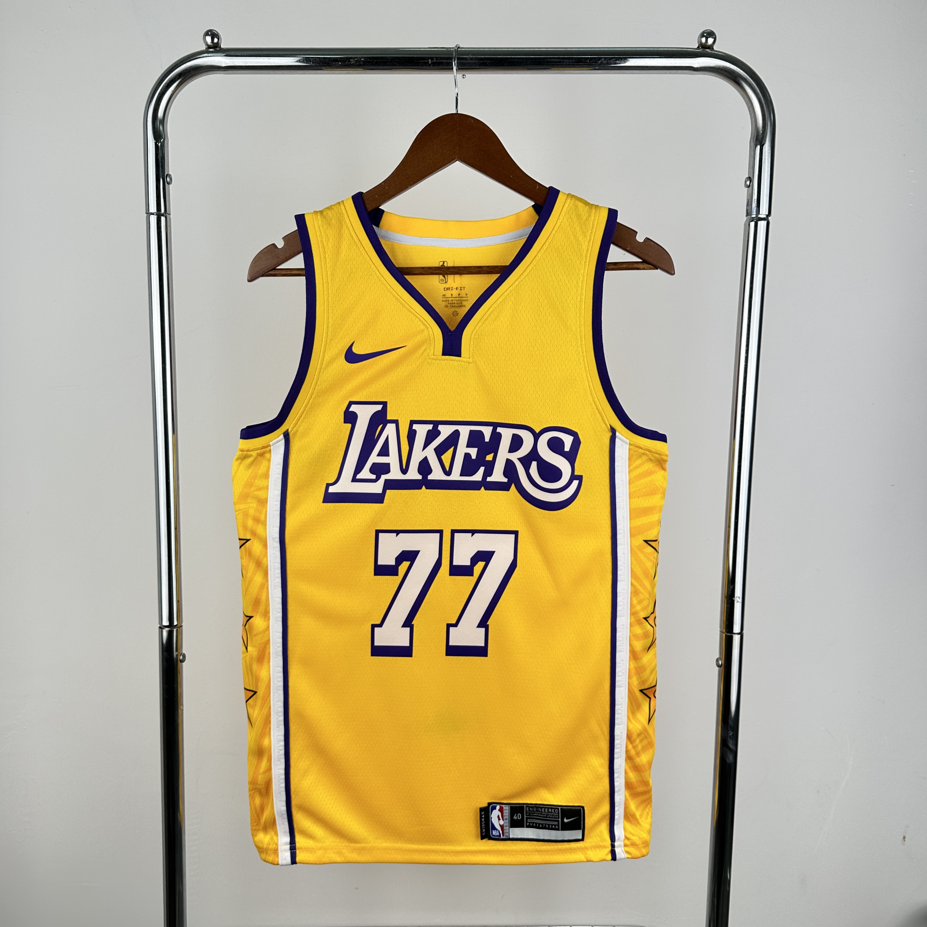 Men Los Angeles Lakers #77 Doncic Yellow Season Nike 2025 NBA Jersey style 1->sacramento kings->NBA Jersey